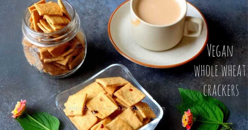 Vegan Whole Wheat Crackers | Whole Wheat Garlic Crackers