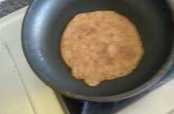 Vegetarian (Eggless) Pancakes with Fruit Sauce and Honey