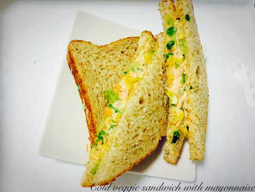 Veggie Sandwich With Mayonnaise