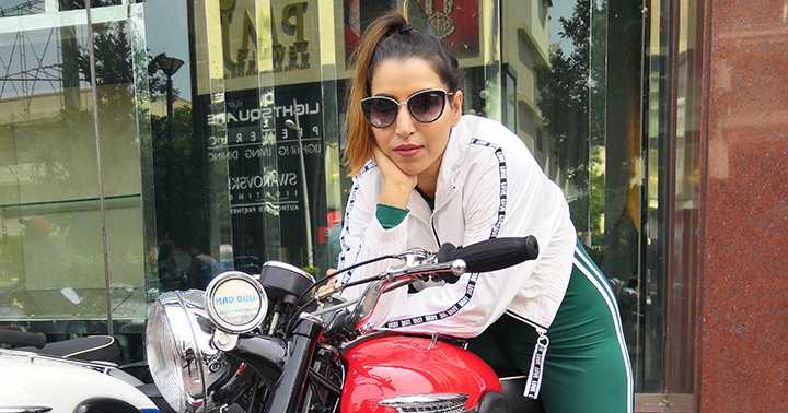 Vintage Motorcyle Show By FHVI At UB City