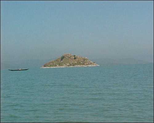 Visit Chilika Riched With Many Beautiful Islands Near To Rambha On Bay Ganjam District Orissa