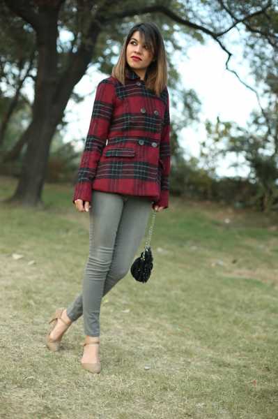 WINTER FASHION IDEAS FOR BOYS AND GIRLS IN COLLEGE