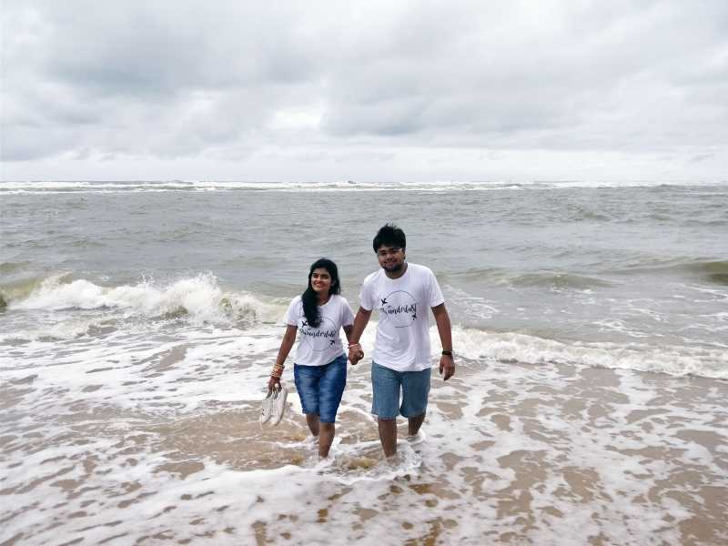 Wanderlust Couple - Our First Step