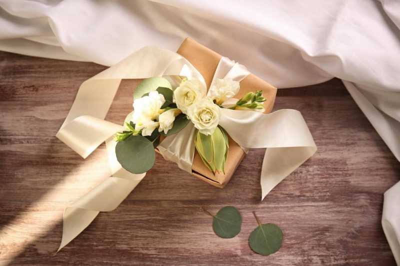 Wedding Gifts To Break Away From Traditional Norms - Zigverve