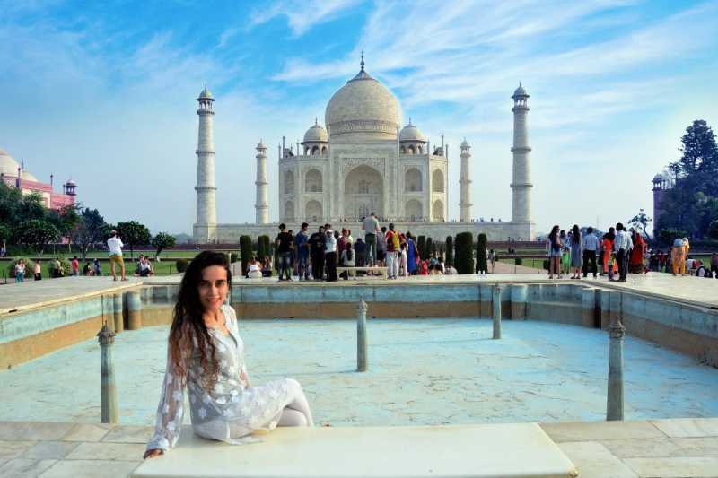 Weekend Getaway - Agra - Shades Of Moon - Mehak Sharma