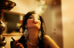 What is Hookah and How to Use it?