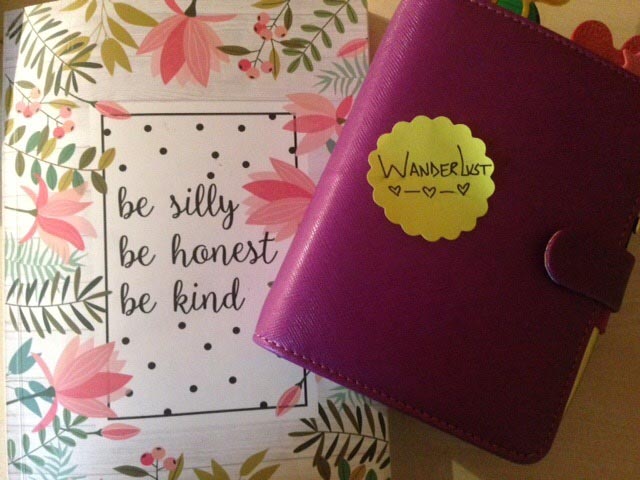 What’s In Your Travel Bag?: #TravelEssentials 1-0-1 