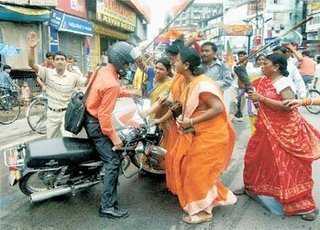 What Some Women Involved In Politics Can Do In India?