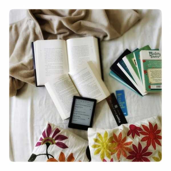 When I Reduced My TBR From Hundred To Ten - Me Otherwise