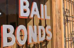 When to Use a Bail Bond Company