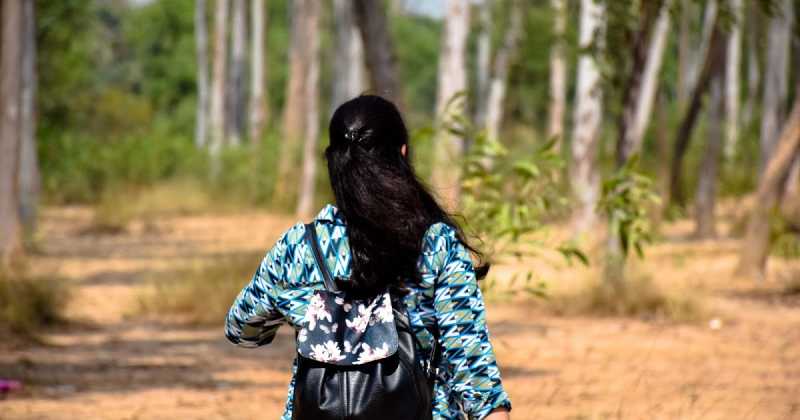 Which Apps To Use For A Hassle-free Traveling In India?