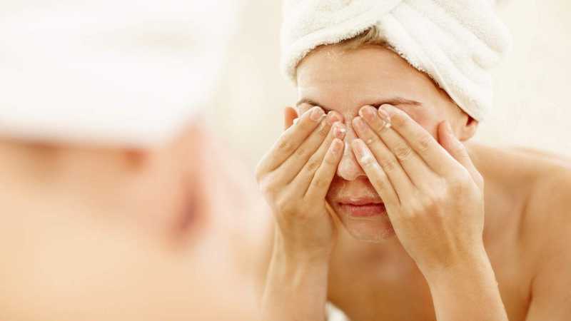 Why A Makeup Remover Should Be Added To Your Skincare Regimen