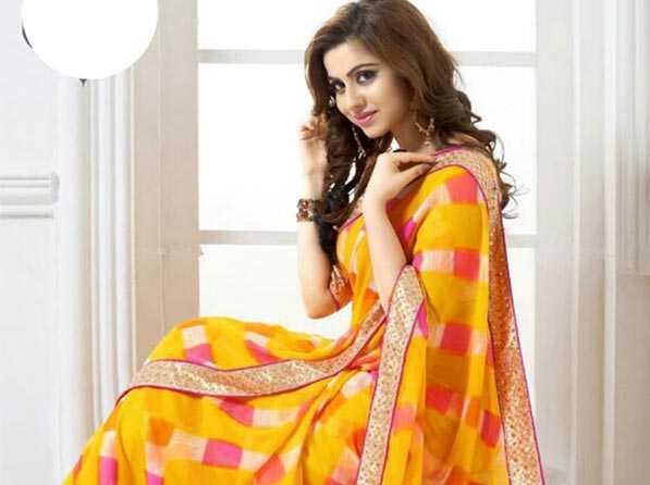 Why Bandhani Saree Is More Trendy & Fashion Now?
