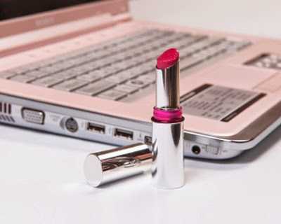 Why Beauty Blogging│That Weird Girl Next Door