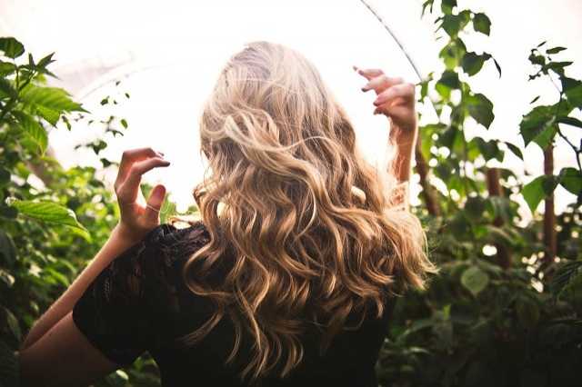 Why Choosing Natural Hair Care Products Is Best For Health And Beauty