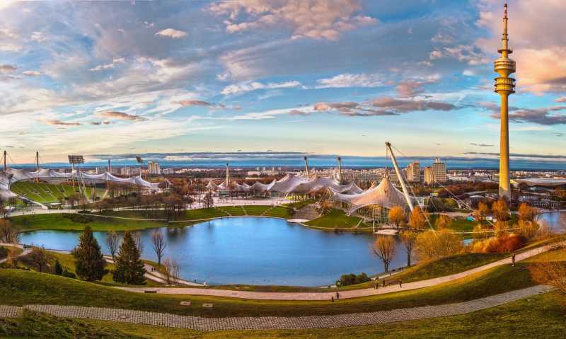 Why Marienplatz Is NOT Our Favourite Place In Munich