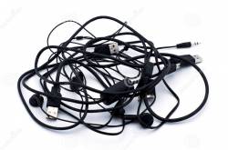 Wireless Charging: Don’t throw away the cables yet!