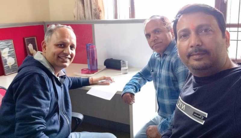 Work Life Balance Can Be Achieved Through Freedom Of Thought, Whole Hearted Attention Skills & Spending Time With Your Best Buddies | Live Best Skilled