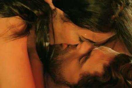 Young Mallu Lovers Hot Kissing Photos | Mallu Joy