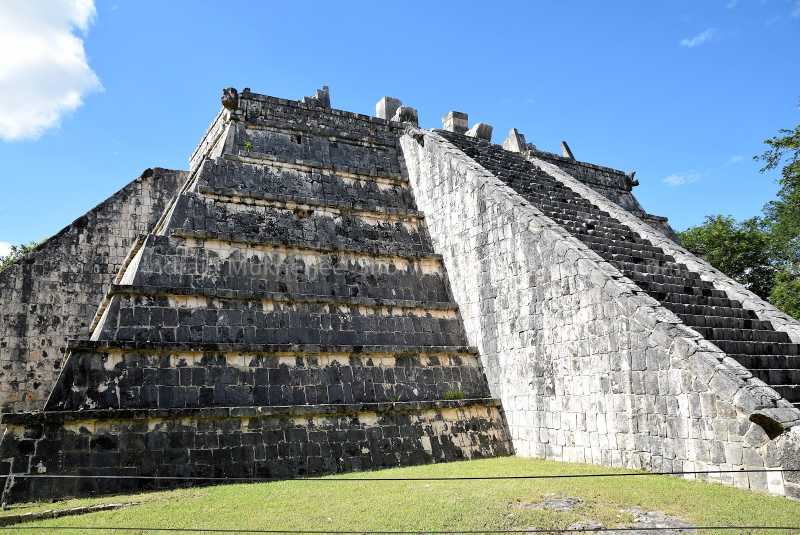 Yucatan Peninsula 3: The Ruins Of Chichen Itza