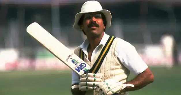 Z Is For (Z)aheer Abbas The Pakistani Who Was The Nemesis Of Indian Spinners During The Eighties - #BlogchatterAtoZ #AtoZChallenge 2019