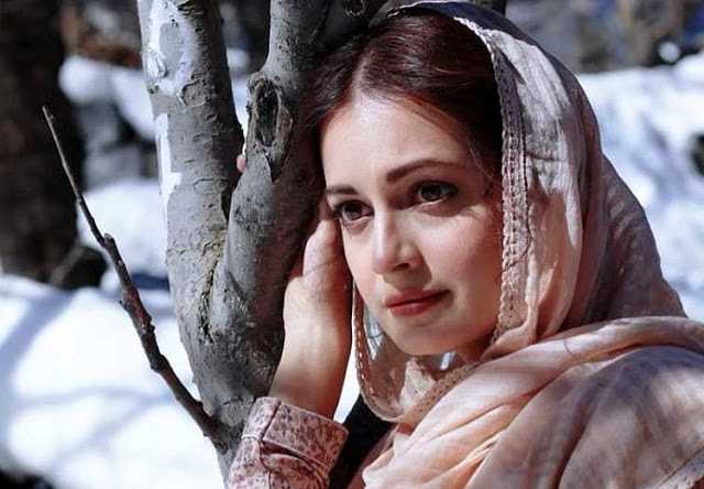 ZEE5 Original ‘Kaafir’ Review: A Poignant Tale Of Hope And Humanity That Deserves Our Attention