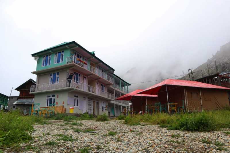 Zostel Chitkul - A Hostel In Heaven - Booking Cost & How To Reach? |