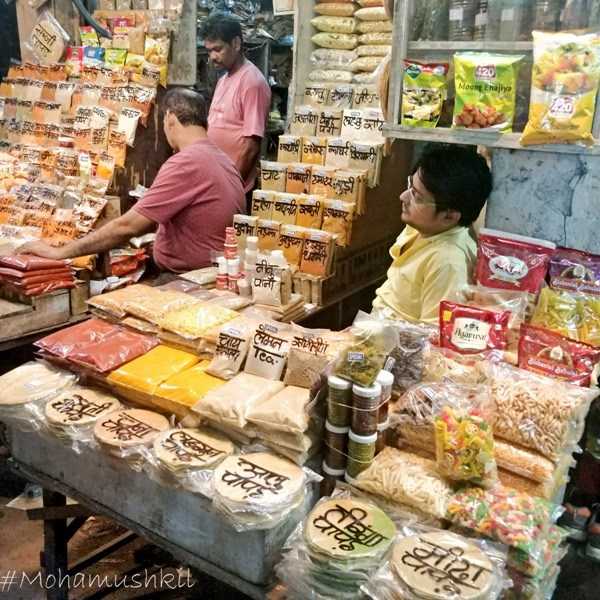 Foodwalk For Best Veg Street Food In Burrabazar, Kolkata - A Well Kept Secret