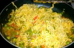 fried maggi recipe step by step | maggi recipes with vegetables -