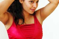hot masala south indian acress asha shaini showing clean armpits