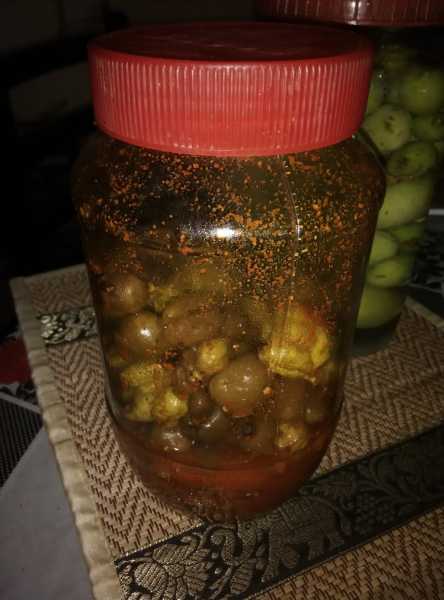 Kadumanga Pickle