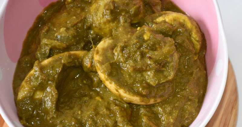 Palak Anda Curry | Spinach Egg Masala Recipe | Palak Egg Curry Recipe | Side Dish For Chapati 